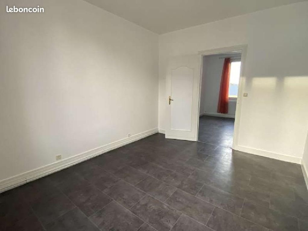Appartement à louer, 42m², Saumur