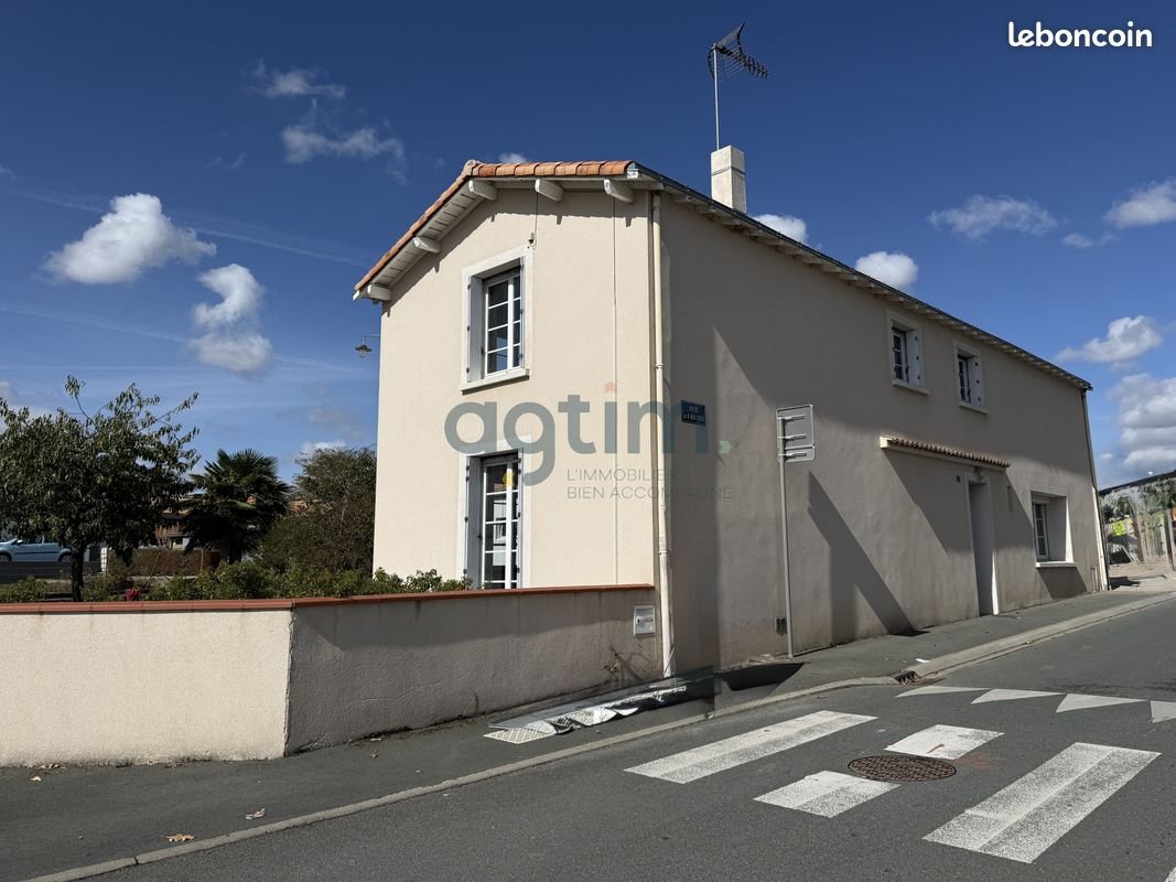 Maison à vendre, 141m², Chavagnes-en-Paillers