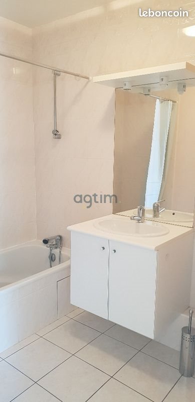 Appartement à louer, 26m², La Roche-sur-Yon