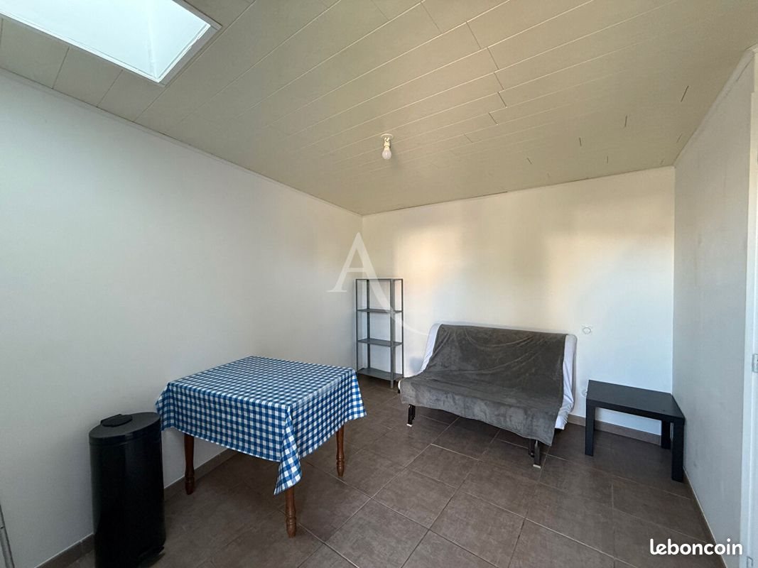Maison à louer, 16m², La Chaize-le-Vicomte