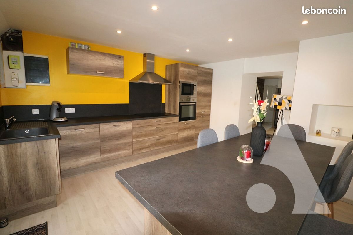 Maison à louer, 64m², Dole