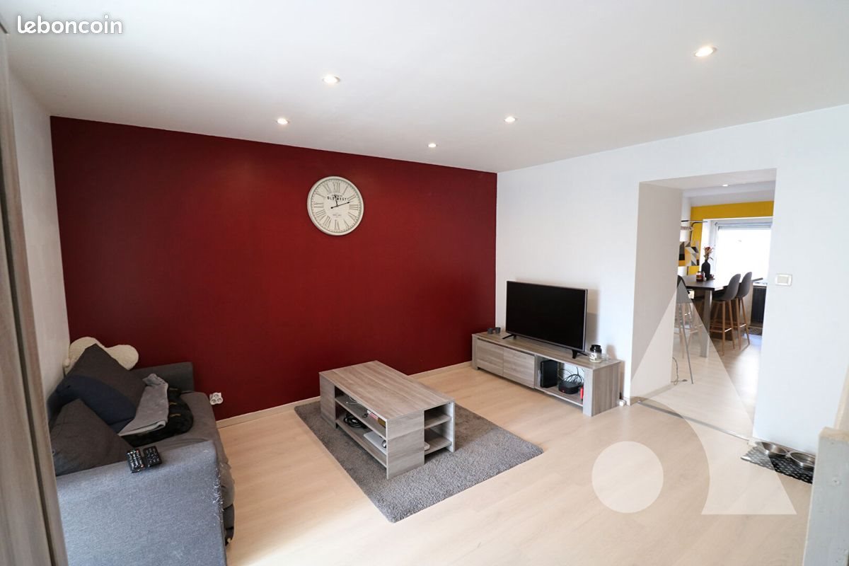 Maison à louer, 64m², Dole