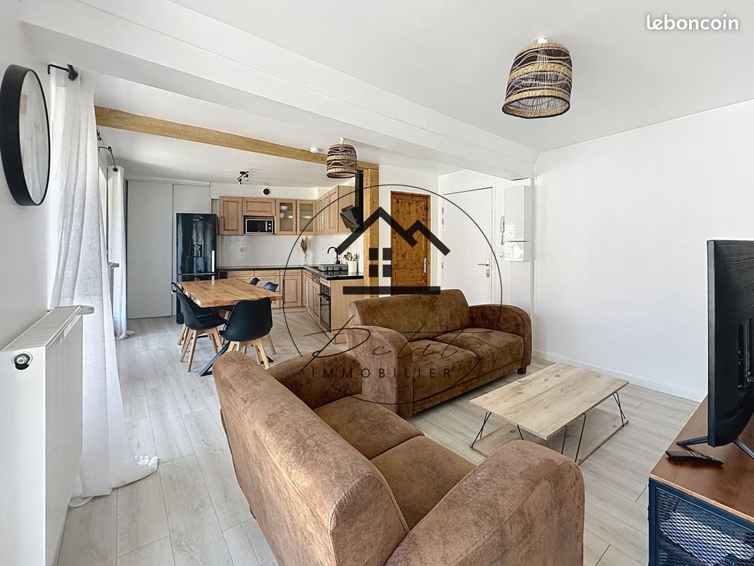 Appartement à louer, 75m², Clermont
