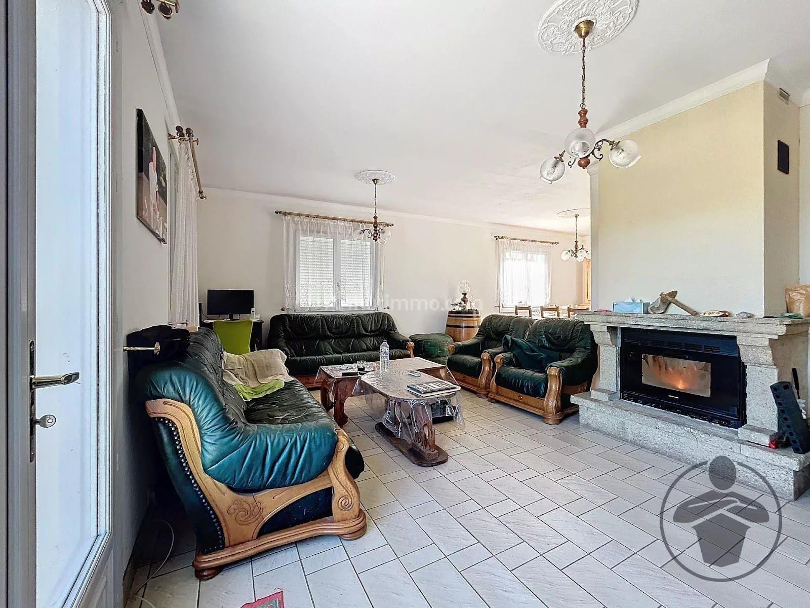 Maison à vendre, 140m², Saint-Denis-de-Pile