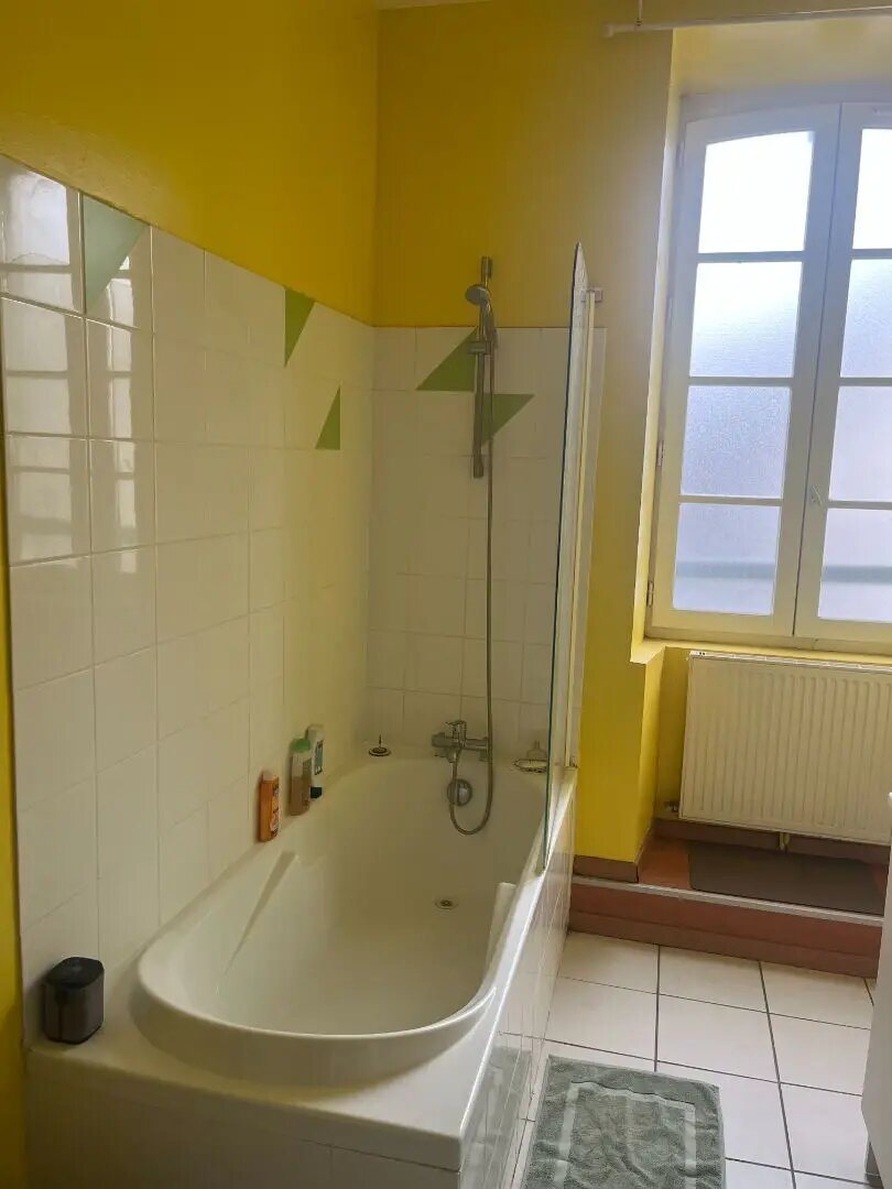 Appartement à vendre, 79m², Oloron-Sainte-Marie