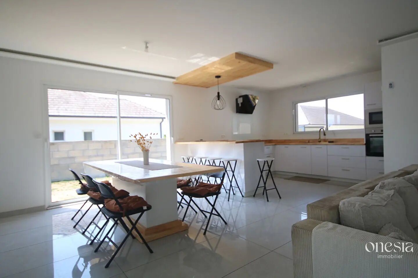 Maison à vendre, 141m², Oloron-Sainte-Marie