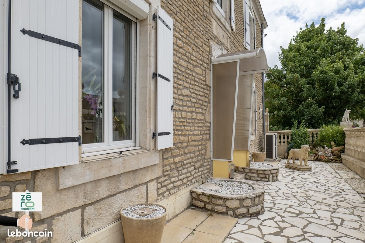 Maison à vendre, 162m², Mouzeuil-Saint-Martin