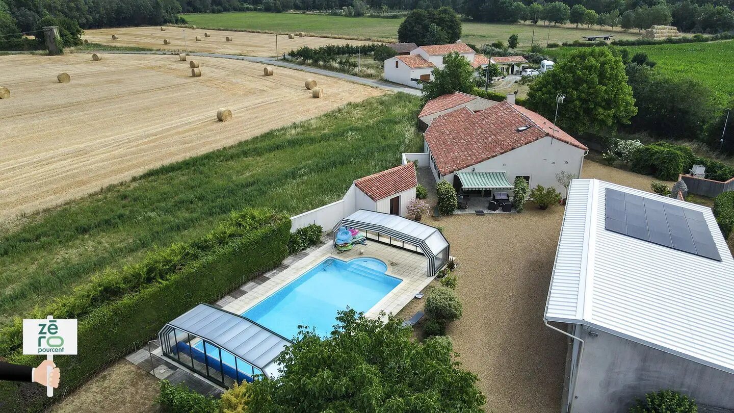 Maison à vendre, 195m², Nalliers