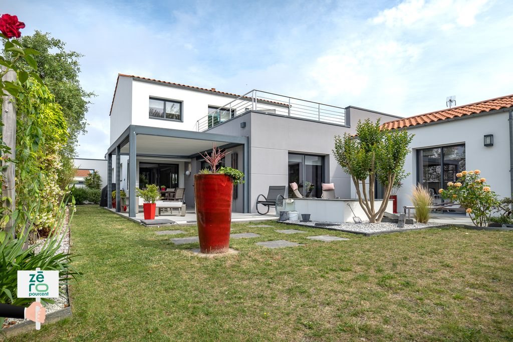 Maison à vendre, 187m², Saint-Gilles-Croix-de-Vie