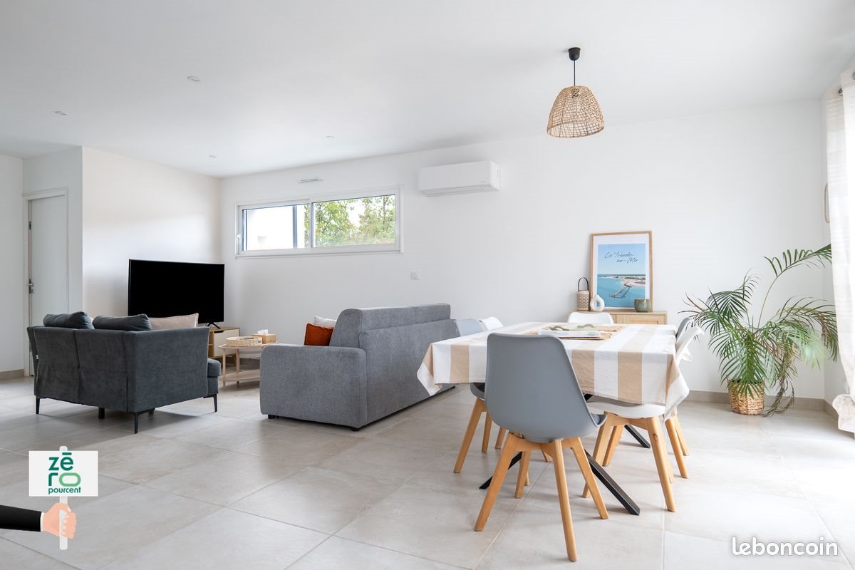 Maison à vendre, 77m², Bessay