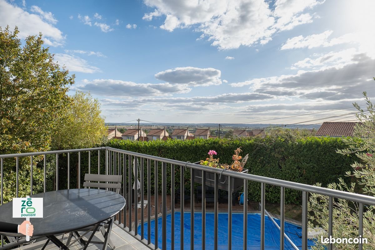 Maison à vendre, 150m², La Châtaigneraie
