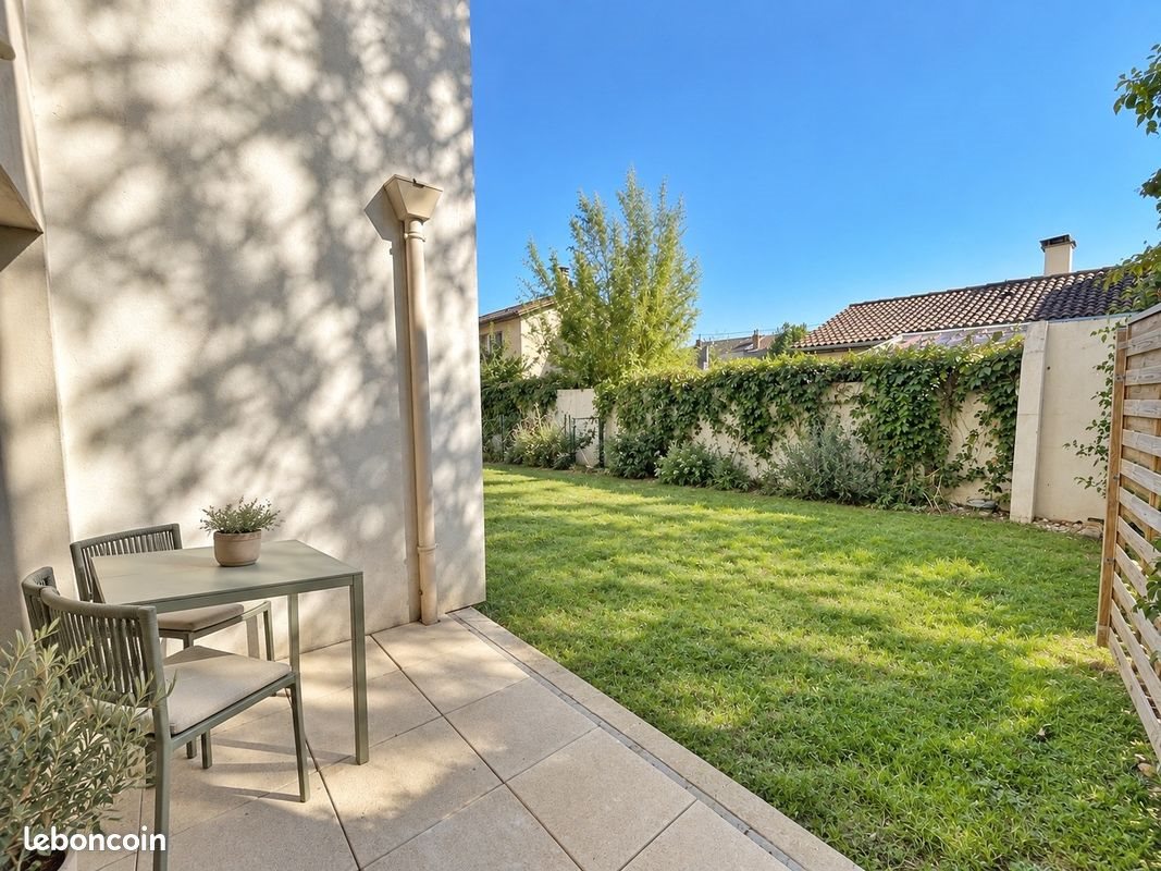 Appartement à vendre, 55m², Pierre-Bénite