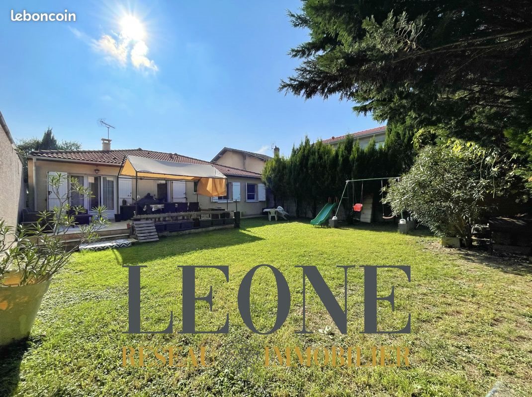 Maison à vendre, 110m², Vaulx-en-Velin