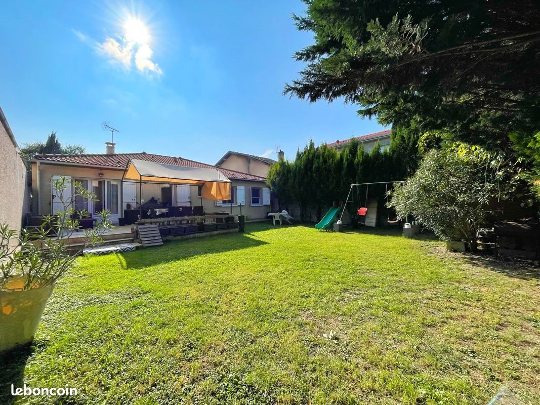 Maison à vendre, 110m², Vaulx-en-Velin