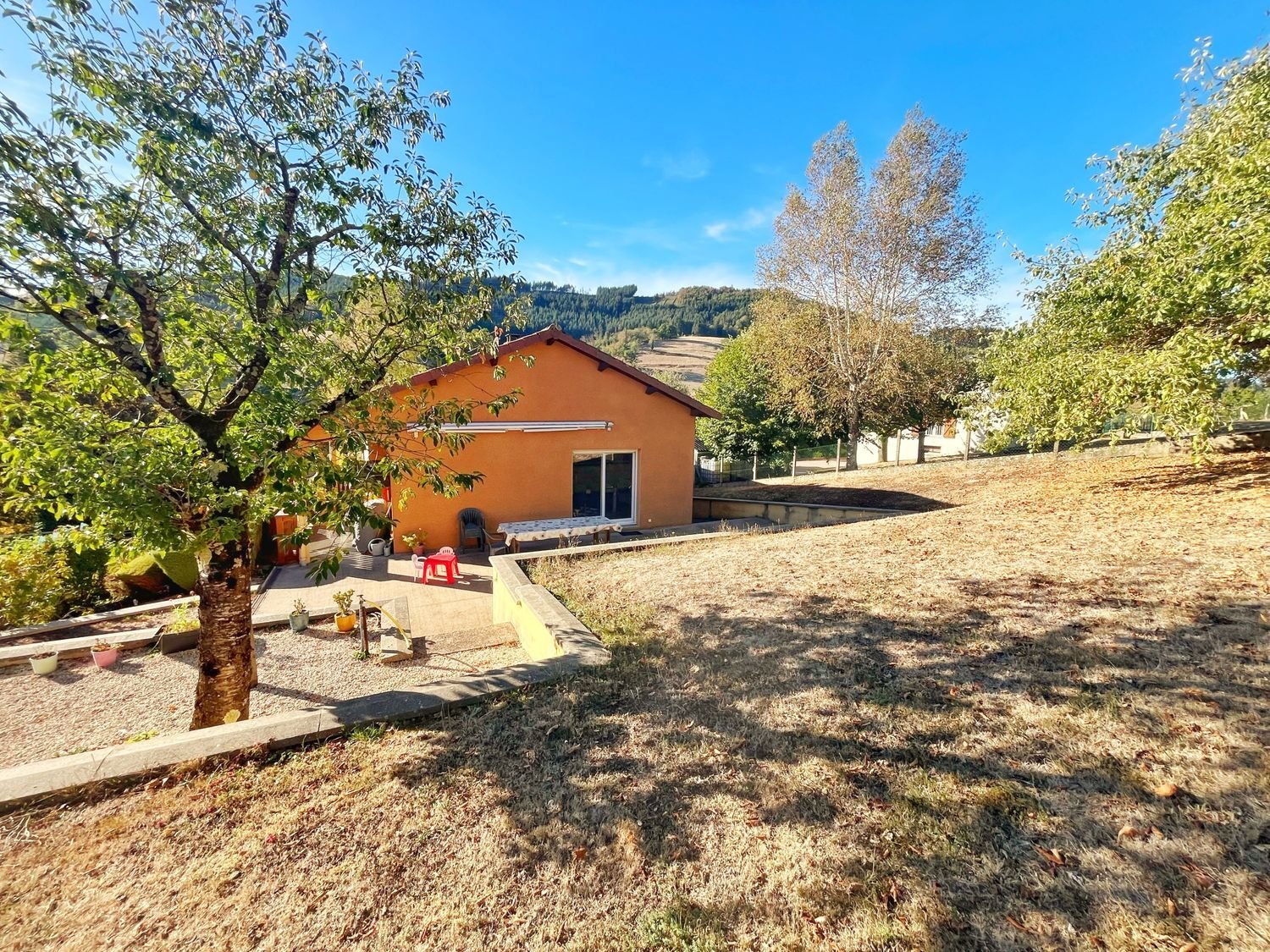 Maison à vendre, 120m², Cublize