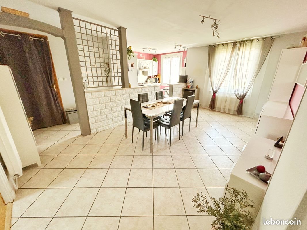 Appartement à vendre, 69m², Givors