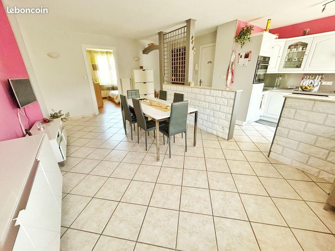 Appartement à vendre, 69m², Givors