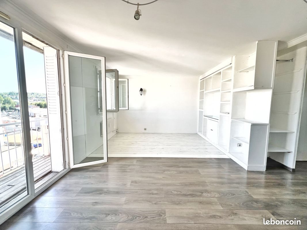Appartement à vendre, 66m², Pierre-Bénite