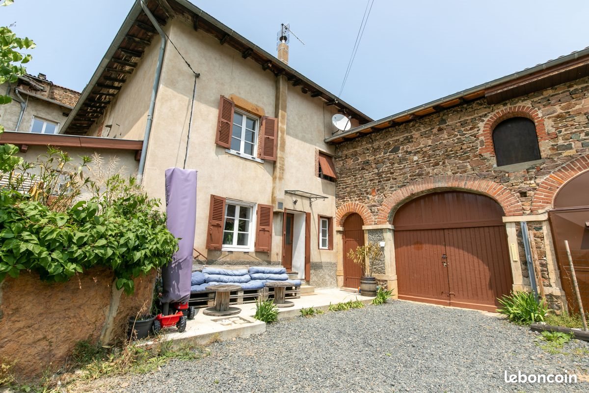 Maison à vendre, 74m², Vaux-en-Beaujolais