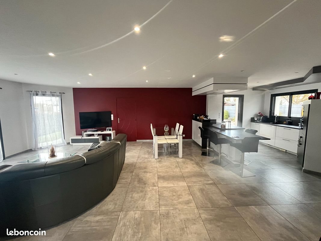 Maison à vendre, 140m², Ligné