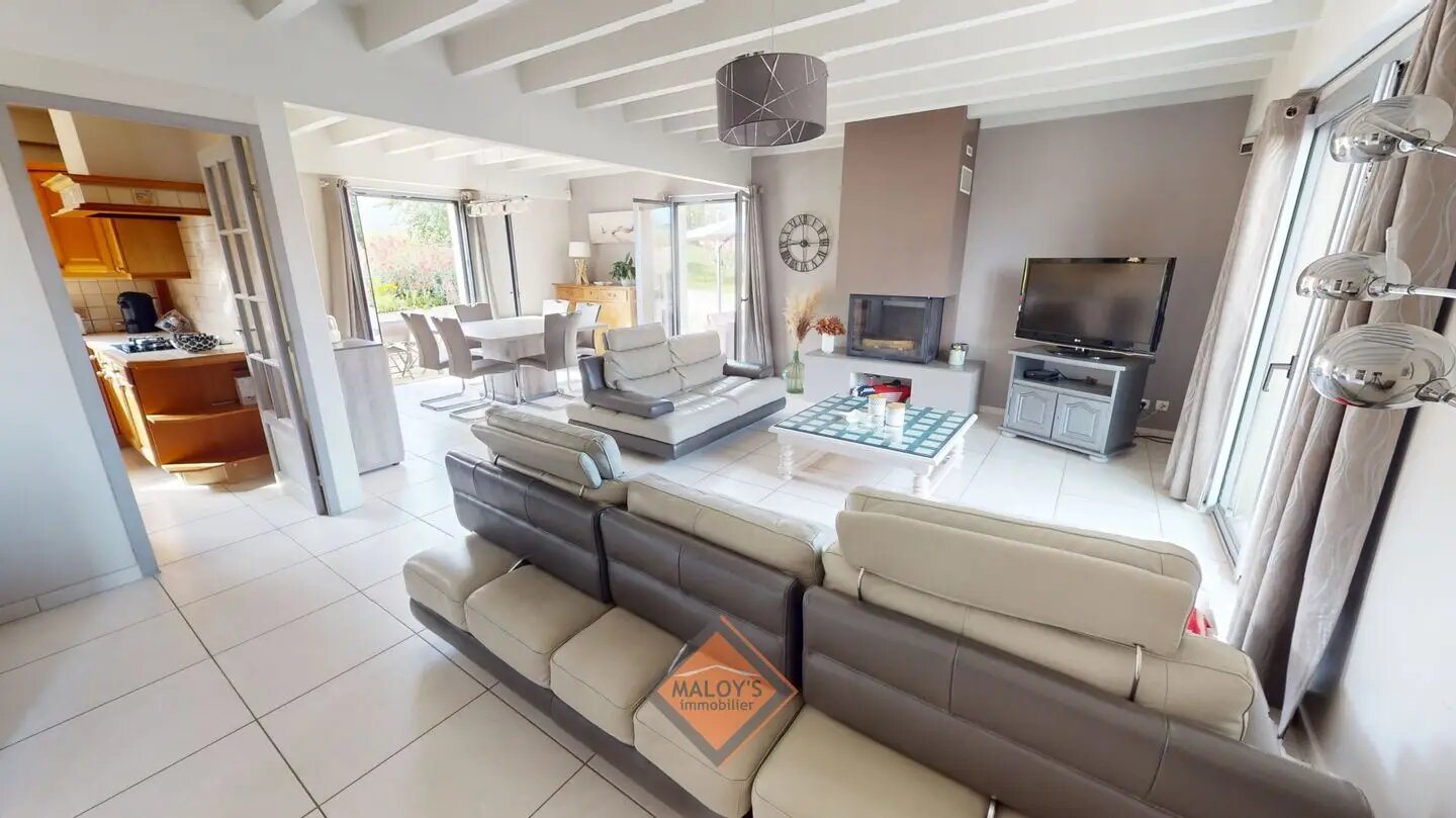 Maison à vendre, 141m², Lentilly
