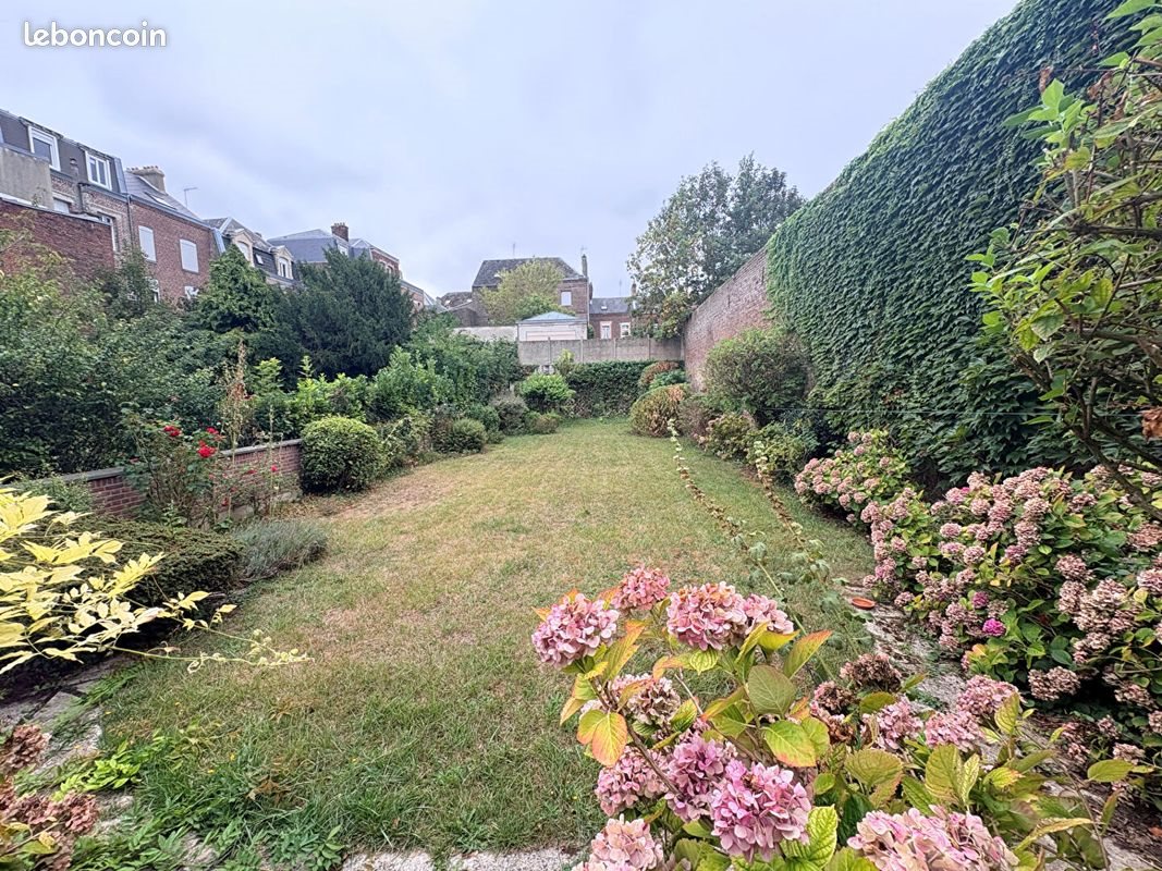 Maison à vendre, 191m², Saint-Quentin
