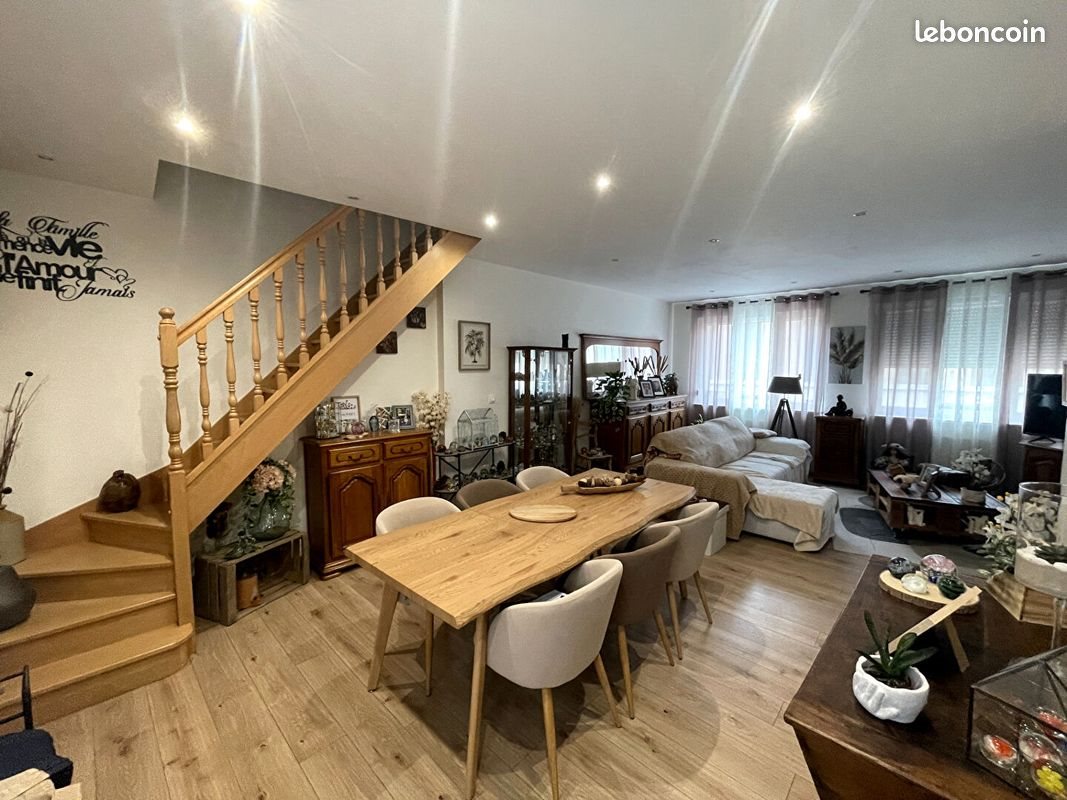 Appartement à vendre, 166m², Guise