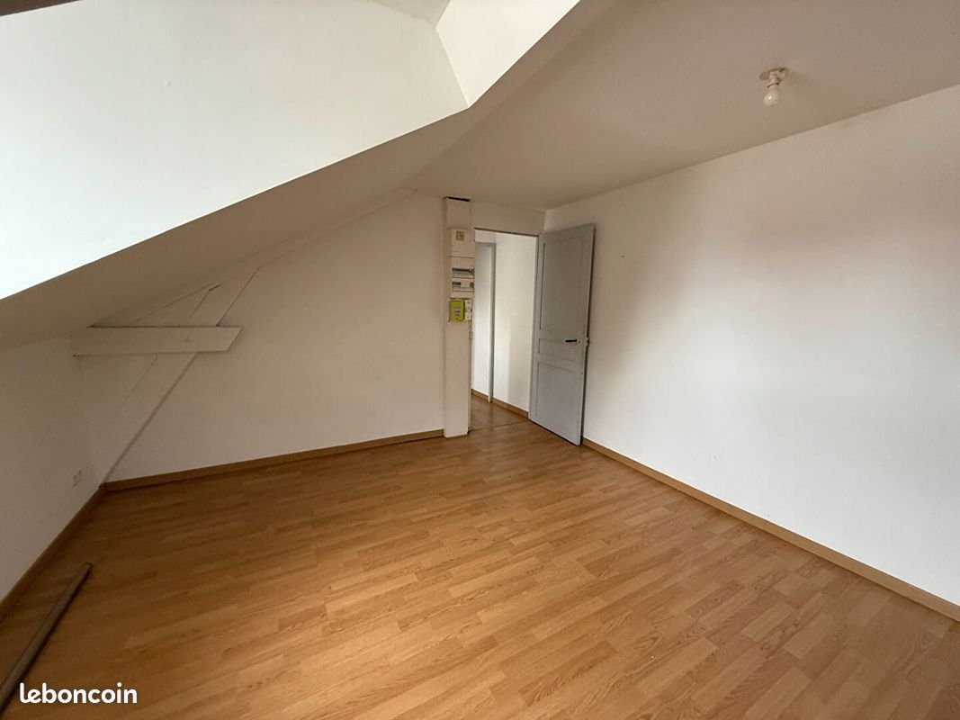 Appartement à louer, 24m², Chauny