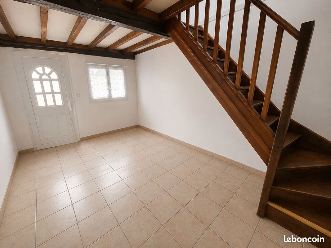 Maison à louer, 30m², Guiscard