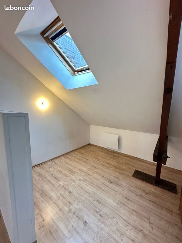 Appartement à louer, 32m², Noyon