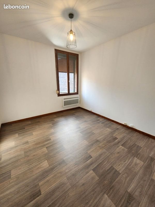 Appartement à louer, 32m², Chauny