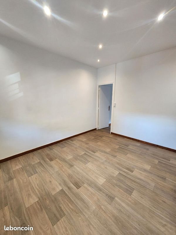Appartement à louer, 32m², Chauny