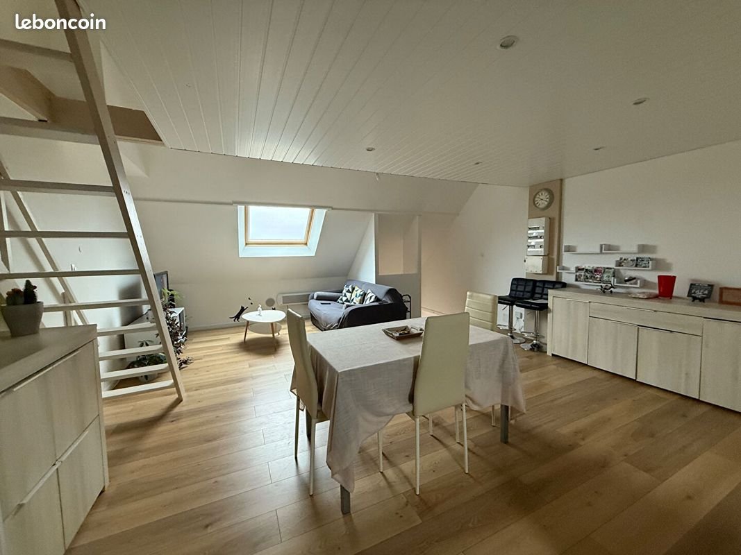 Appartement à louer, 49m², Saint-Quentin