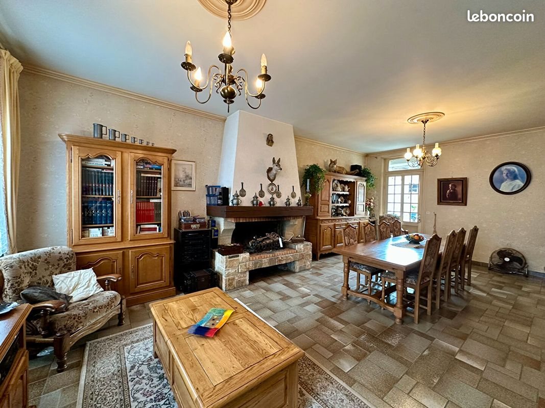 Maison à vendre, 320m², Nesle