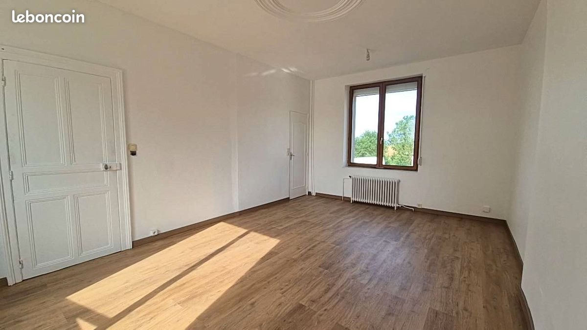 Maison à louer, 102m², Vaux-Andigny
