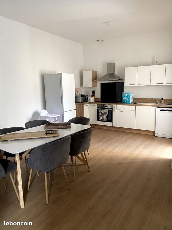 Maison à louer, 140m², Saint-Quentin
