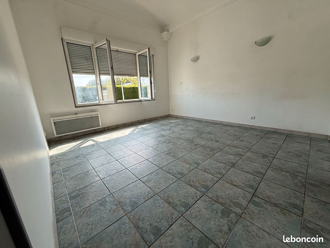 Appartement à louer, 50m², Marle
