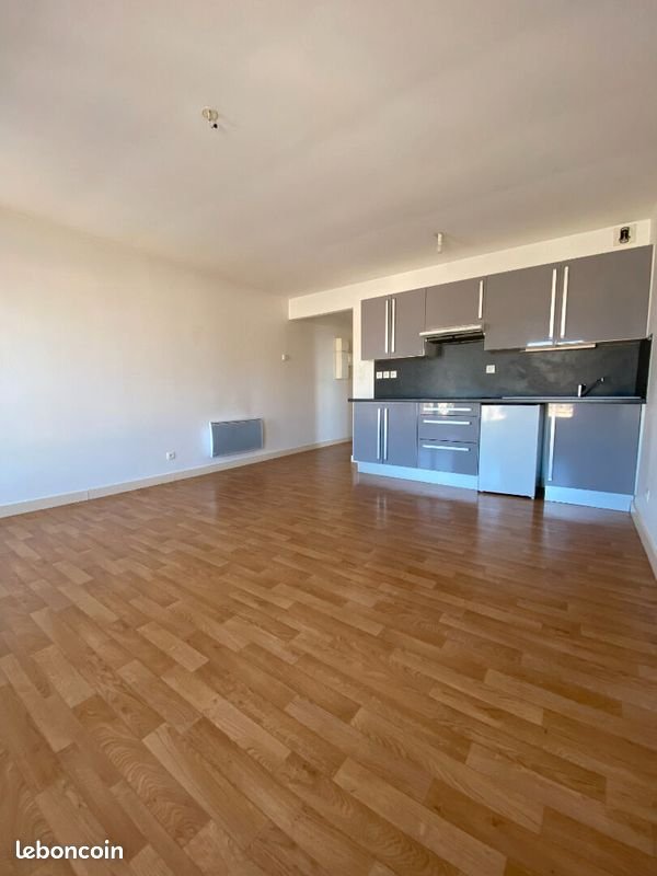 Appartement à louer, 30m², Saint-Quentin