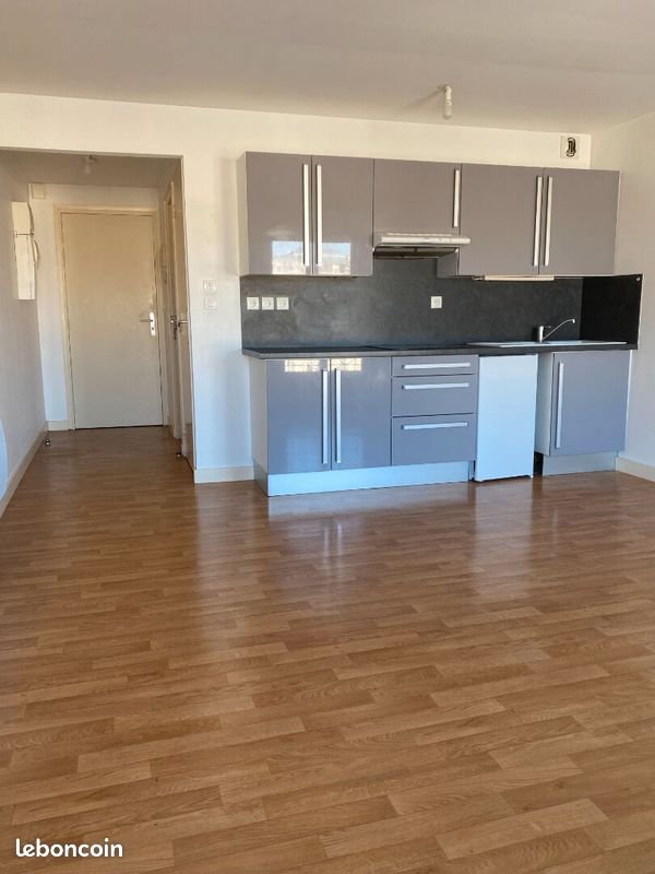 Appartement à louer, 30m², Saint-Quentin