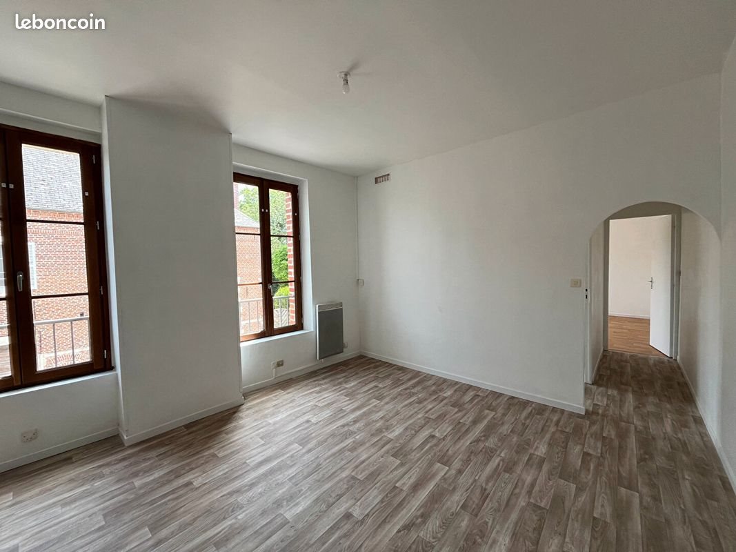 Appartement à louer, 61m², Marle
