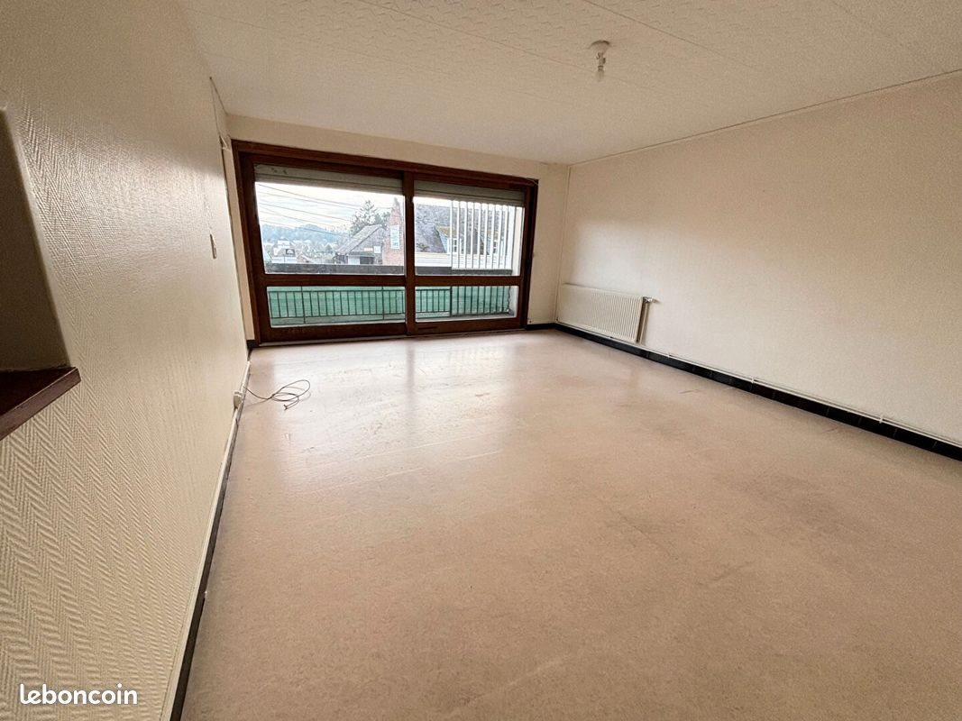 Appartement à louer, 99m², Guise