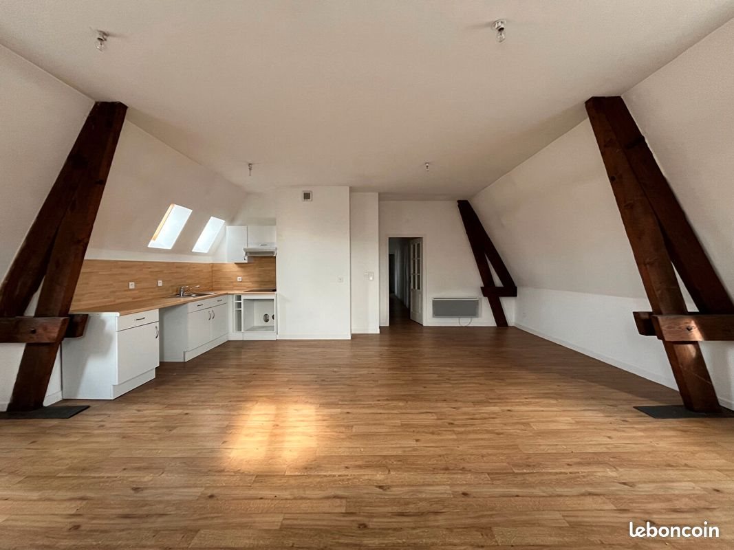 Appartement à louer, 95m², Hirson