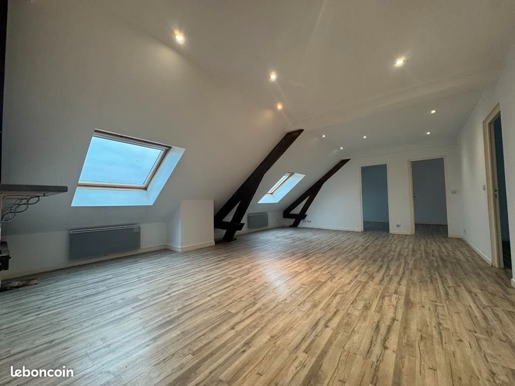 Appartement à louer, 90m², Viry-Noureuil