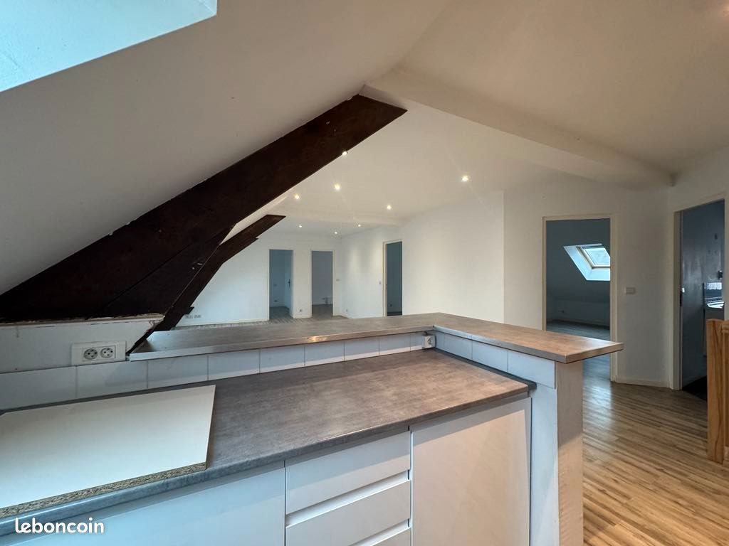 Appartement à louer, 90m², Viry-Noureuil