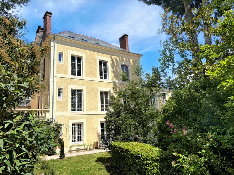 Maison à vendre, 285m², Mamers