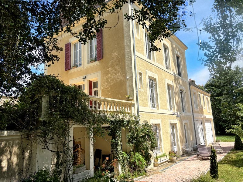 Maison à vendre, 285m², Mamers