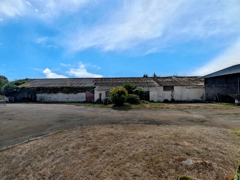 Maison à vendre, 186m², Lanrivain