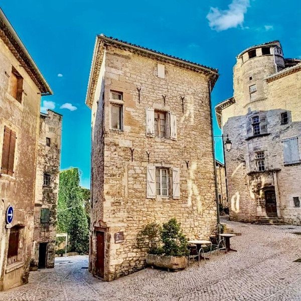 Maison à vendre, 135m², Barjac