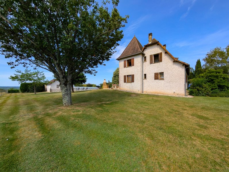 Maison à vendre, 122m², Génis