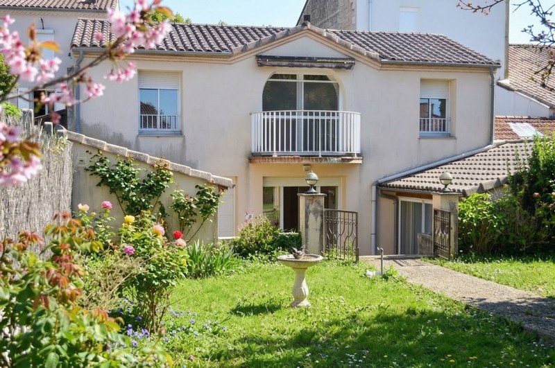 Maison à vendre, 420m², Tonneins